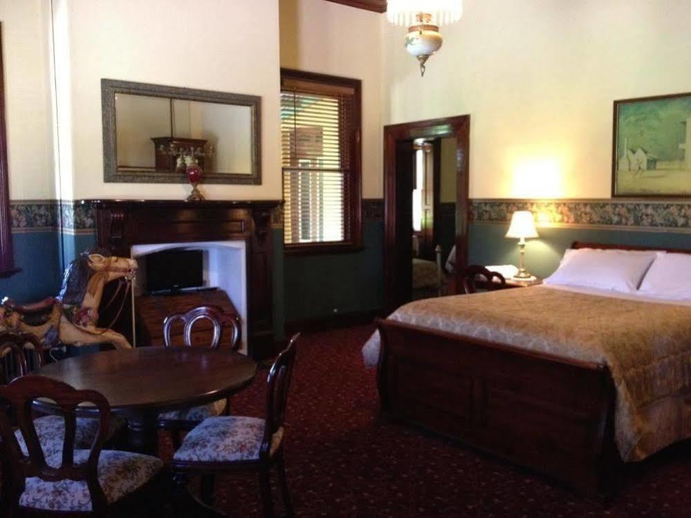 Ranelagh Bed And Breakfast ดับโบ ภายนอก รูปภาพ